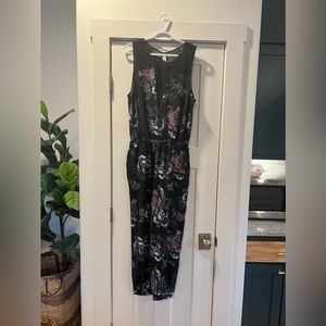 Lulu lemon romper with lace details